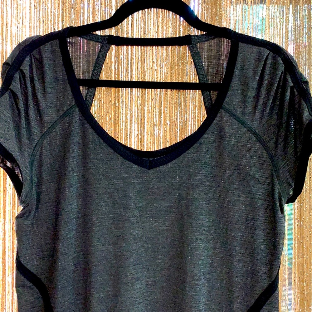 Lululemon Run Team Spirit Tech Top